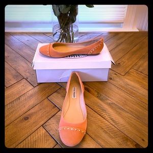 Steve Madden Coral Suede Studded Flats